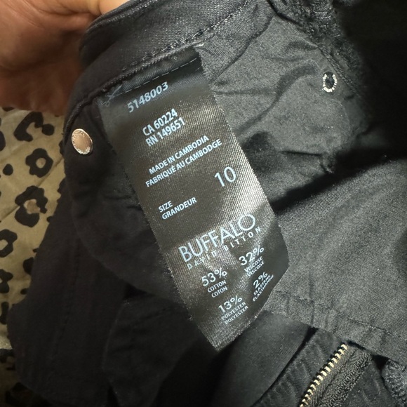 *ADD ON ITEM* Buffalo David Bitton Cargo Jeggings - Size 10 - Black - Picture 3 of 3